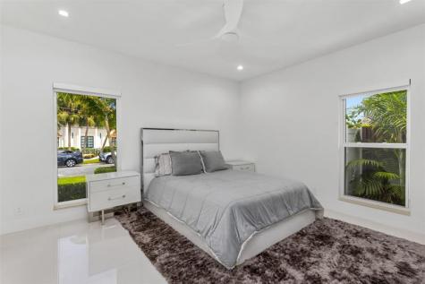 615 3RD Key Drive Fort Lauderdale FL 33304