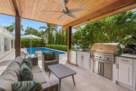 615 3RD Key Drive Fort Lauderdale FL 33304