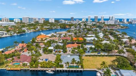 615 3RD Key Drive Fort Lauderdale FL 33304
