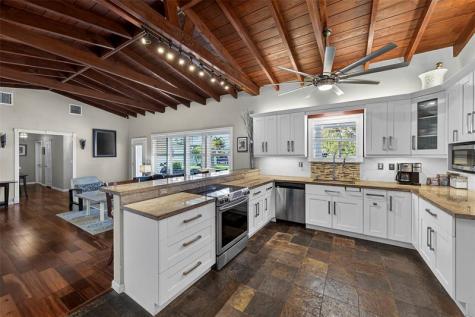 712 NW 29th Court Wilton Manors FL 33311