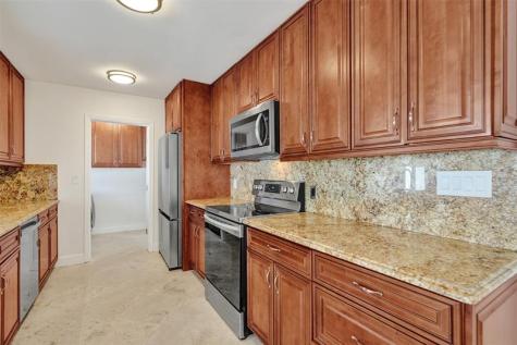 2011 NE 34th Street Lighthouse Point FL 33064