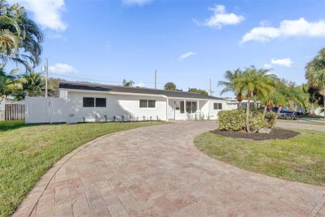 2011 NE 34th Street Lighthouse Point FL 33064