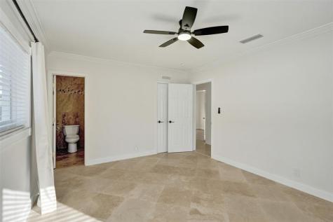 2011 NE 34th Street Lighthouse Point FL 33064