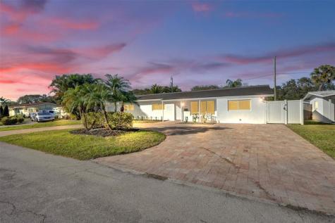 2011 NE 34th Street Lighthouse Point FL 33064
