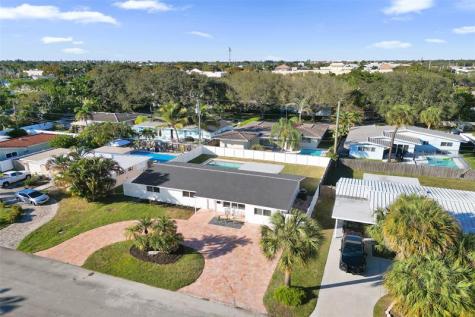 2011 NE 34th Street Lighthouse Point FL 33064