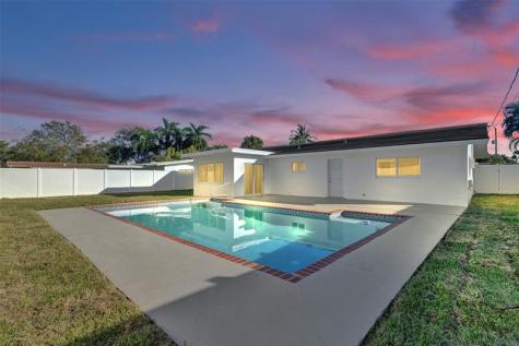 2011 NE 34th Street Lighthouse Point FL 33064