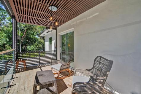 701 NE 164th Street Miami FL 33162
