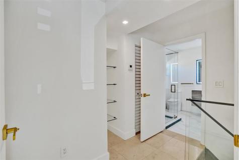 701 NE 164th Street Miami FL 33162