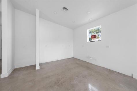 6904 Salerno Road Fort Pierce FL 34951