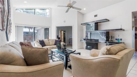 1867 NW 99th Avenue Plantation FL 33322