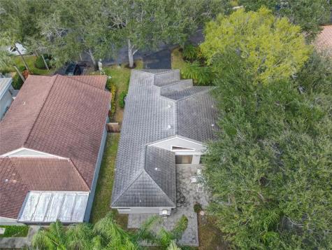 1867 NW 99th Avenue Plantation FL 33322