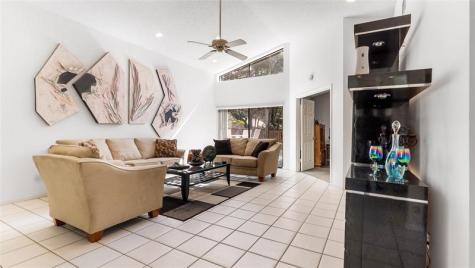 1867 NW 99th Avenue Plantation FL 33322