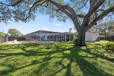 4003 Lincoln Street Hollywood FL 33021