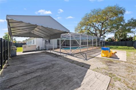 4003 Lincoln Street Hollywood FL 33021