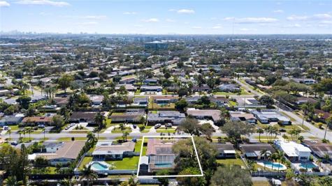 4003 Lincoln Street Hollywood FL 33021