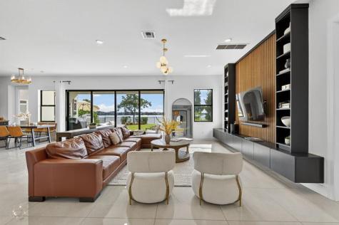 9280 W Parkland Bay Trail Parkland FL 33076