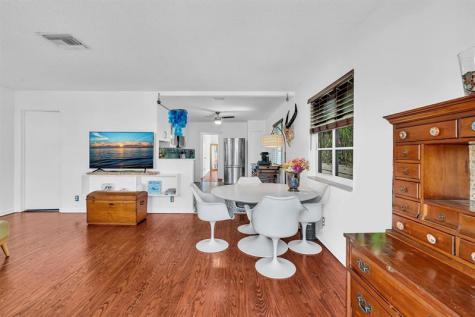 408 N J Street Lake Worth Beach FL 33460