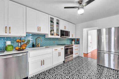 408 N J Street Lake Worth Beach FL 33460
