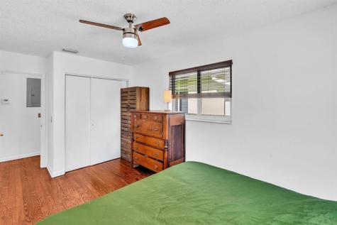 408 N J Street Lake Worth Beach FL 33460