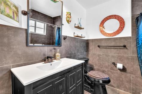 408 N J Street Lake Worth Beach FL 33460