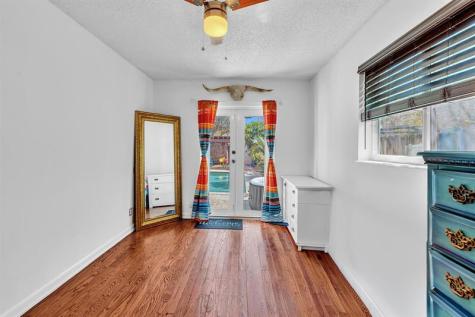 408 N J Street Lake Worth Beach FL 33460