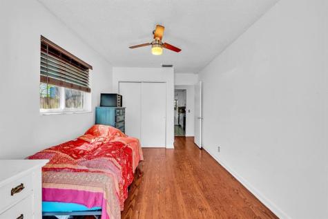 408 N J Street Lake Worth Beach FL 33460