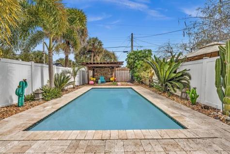408 N J Street Lake Worth Beach FL 33460