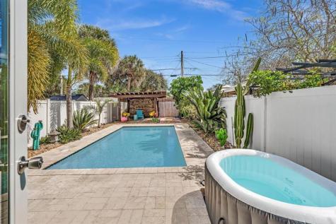 408 N J Street Lake Worth Beach FL 33460