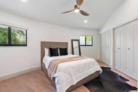 700 S Old Nob Hill Road Plantation FL 33324