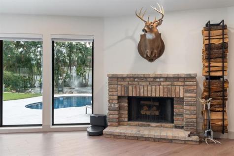 700 S Old Nob Hill Road Plantation FL 33324