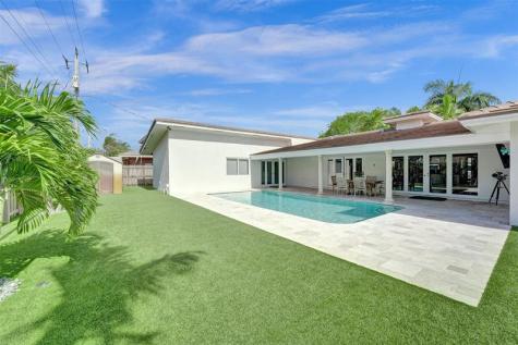 2608 NE 35th Street Fort Lauderdale FL 33306
