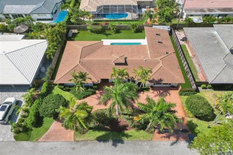 2608 NE 35th Street Fort Lauderdale FL 33306