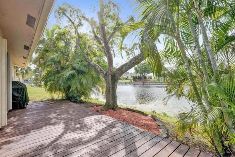 7625 NW 88th Way Tamarac FL 33321