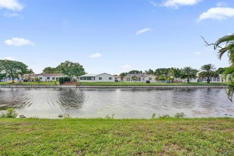 7625 NW 88th Way Tamarac FL 33321