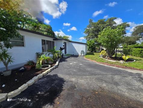 6138 Southgate Boulevard Margate FL 33068