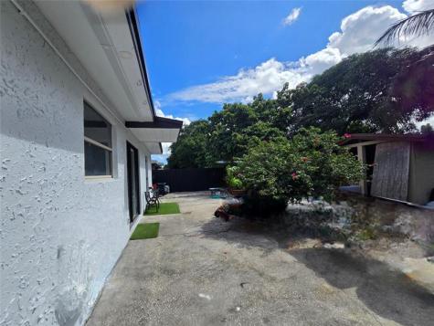 6138 Southgate Boulevard Margate FL 33068