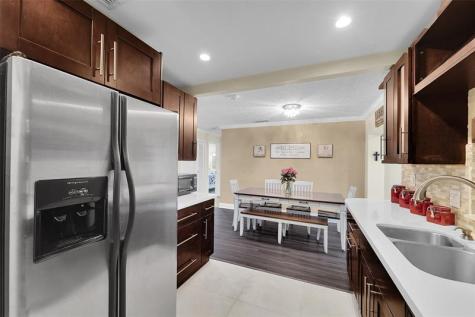 9846 NW 26th Place Sunrise FL 33322