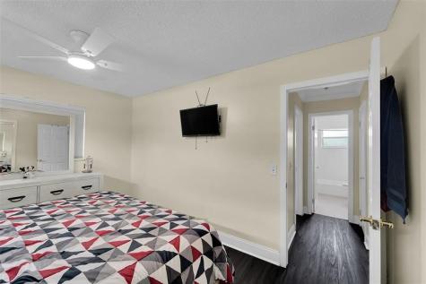 9846 NW 26th Place Sunrise FL 33322