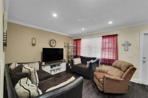 9846 NW 26th Place Sunrise FL 33322