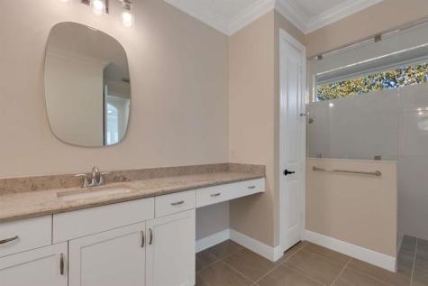 4793 Four Lakes Circle Vero Beach FL 32968