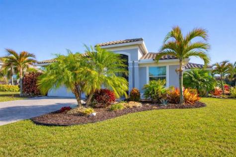 4793 Four Lakes Circle Vero Beach FL 32968