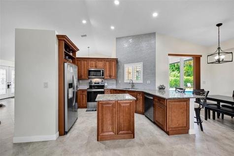 4910 NW 104th Avenue Coral Springs FL 33076