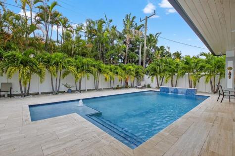 711 NE 6th Street Boca Raton FL 33432