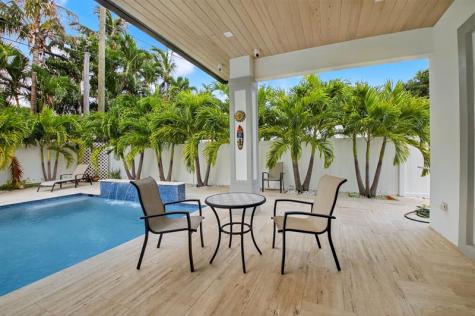 711 NE 6th Street Boca Raton FL 33432