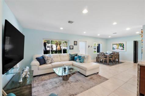 2716 NE 10th Terrace Wilton Manors FL 33334