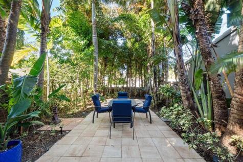 2716 NE 10th Terrace Wilton Manors FL 33334