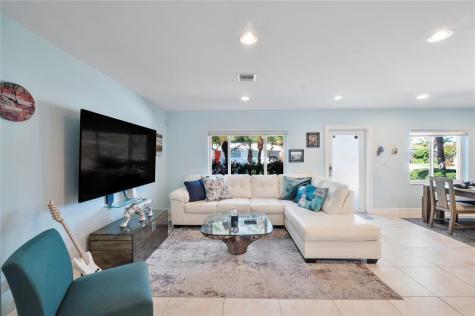 2716 NE 10th Terrace Wilton Manors FL 33334