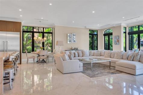 156 Fiesta Way Fort Lauderdale FL 33301