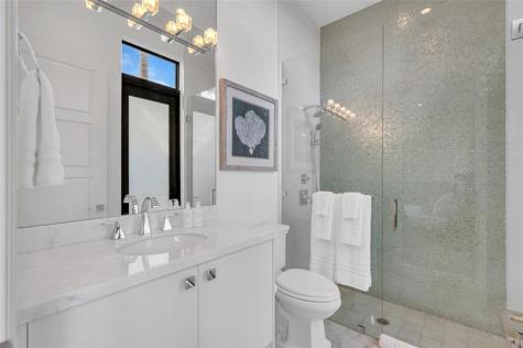156 Fiesta Way Fort Lauderdale FL 33301