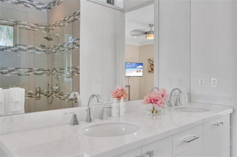 156 Fiesta Way Fort Lauderdale FL 33301
